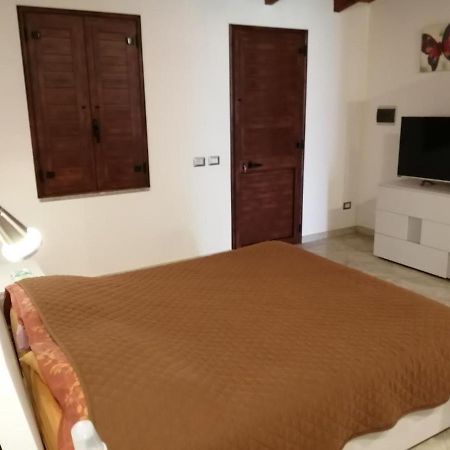 Bed and Breakfast Il Frutteto Torre delle Stelle Esterno foto